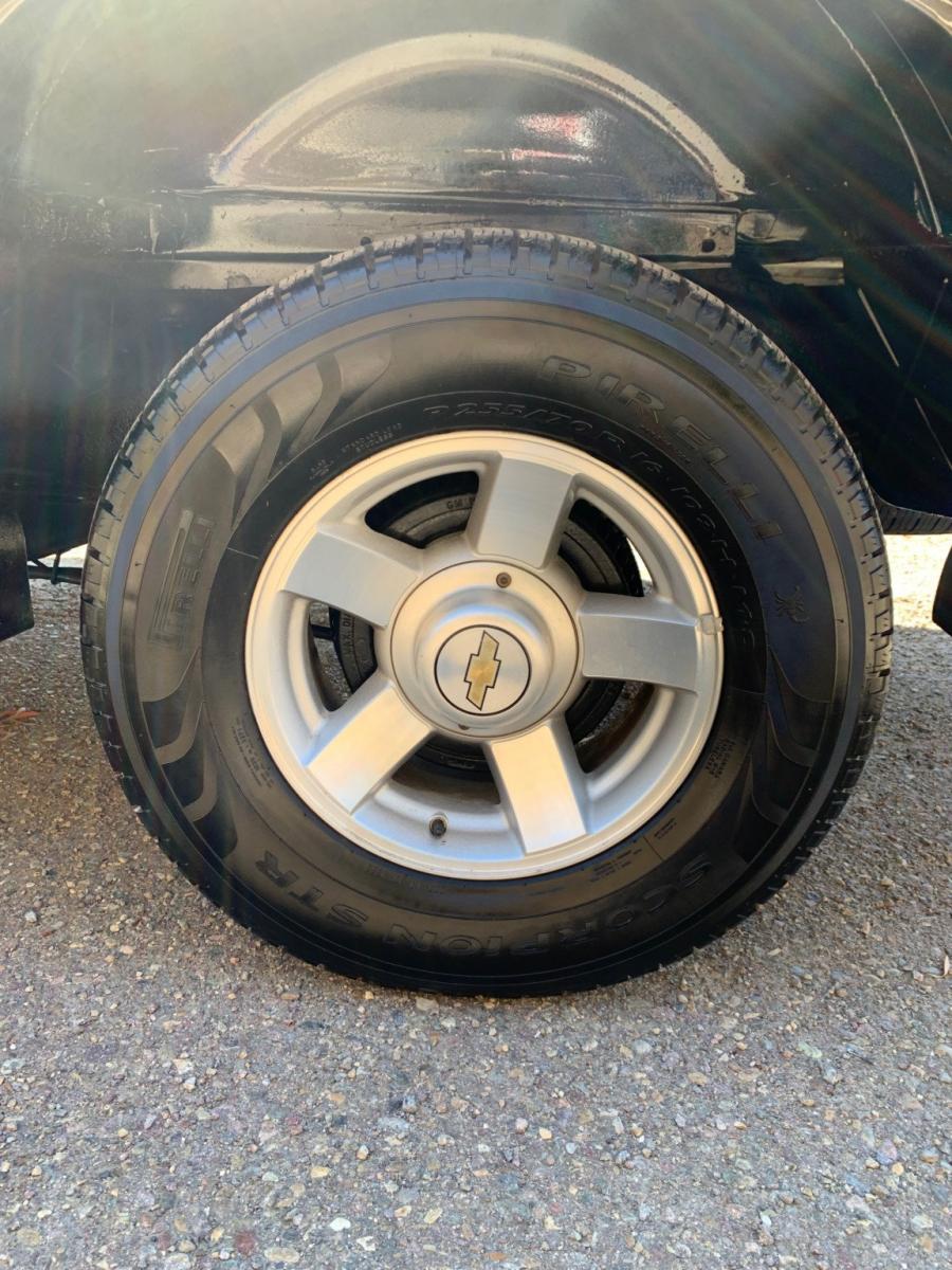 Колеса Chevrolet Tahoe Limited (GMT840) 2000 года  (фото 100 из 233)